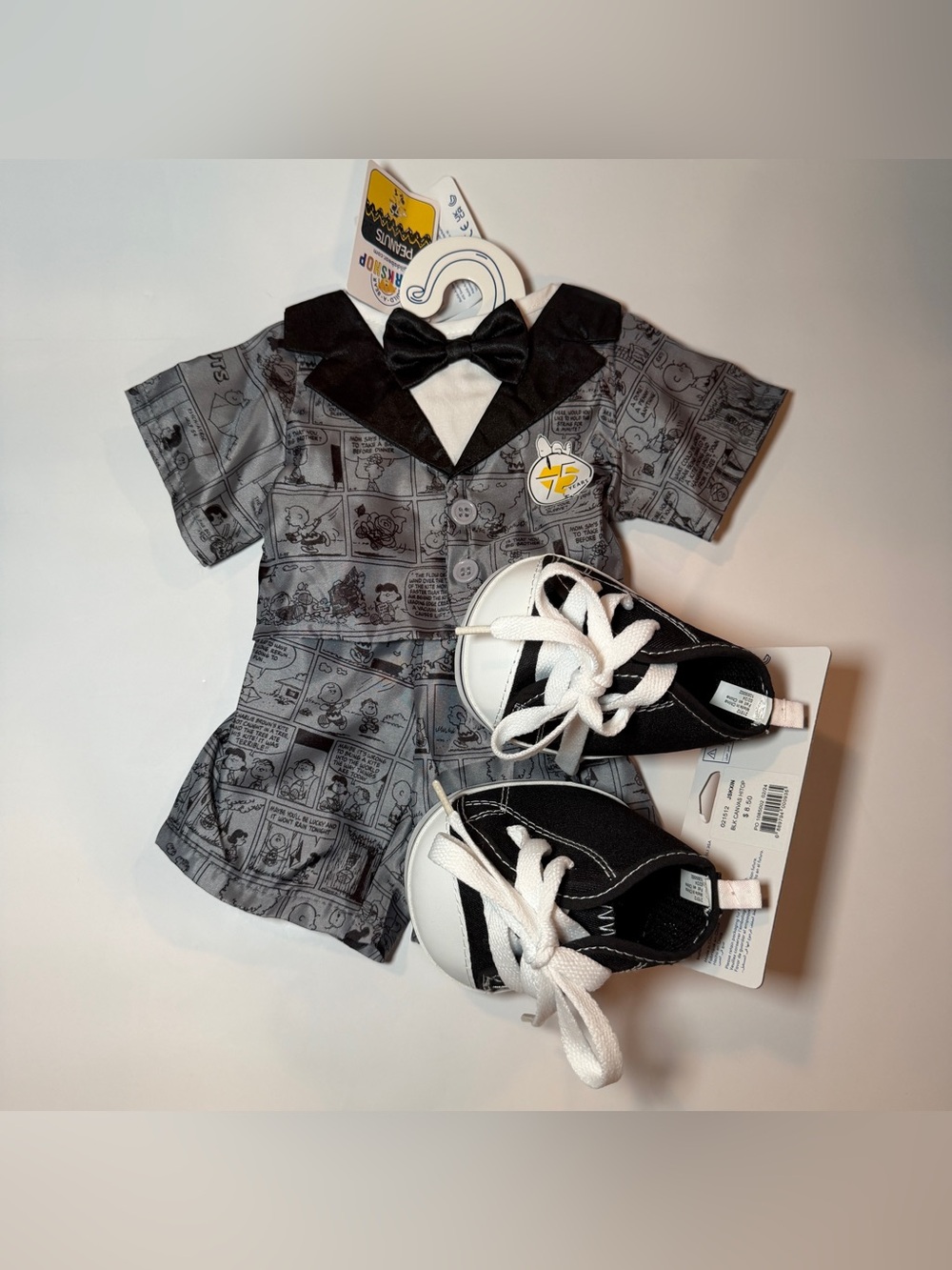 Build a bear peanuts 75th anniversary suit & shoes